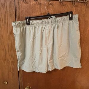 Arizona 5” inseam athletic shorts